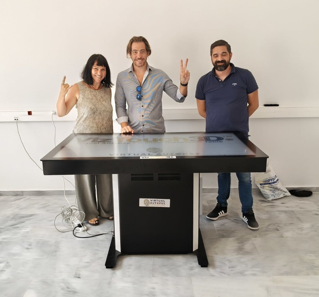 University of Crete – Unboxing the VizTouch3D Forensic Dissection Table